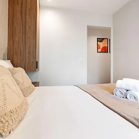 Apartament Sublime 2br 8p Near Eiffel Tower Paryż