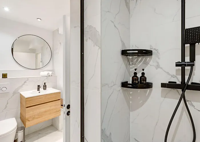 Apartman Sublime 2br 8p Near Eiffel Tower Párizs